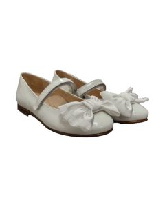 Beberlis White Flat Slip On Shoes With Bow